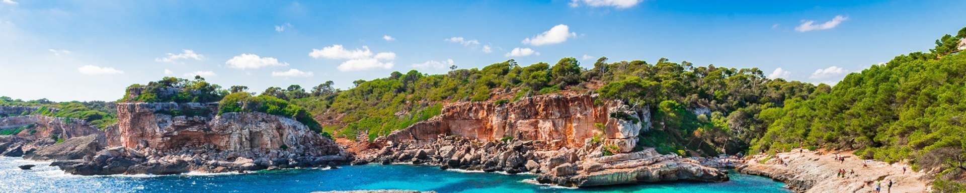 Une petite crique isolée en Espagne