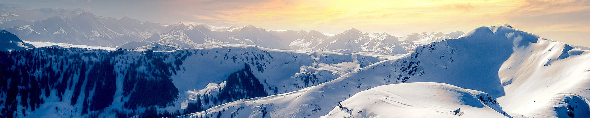 Arlberg bij zonsondergang